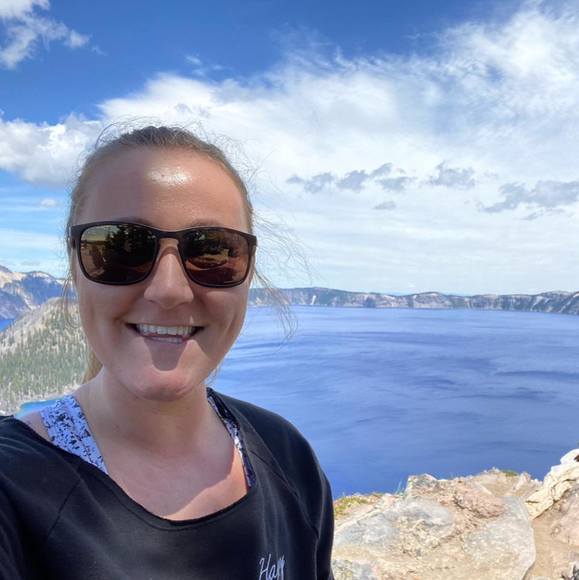 Meet your Posher, Kenzie - Picture 2 of 2